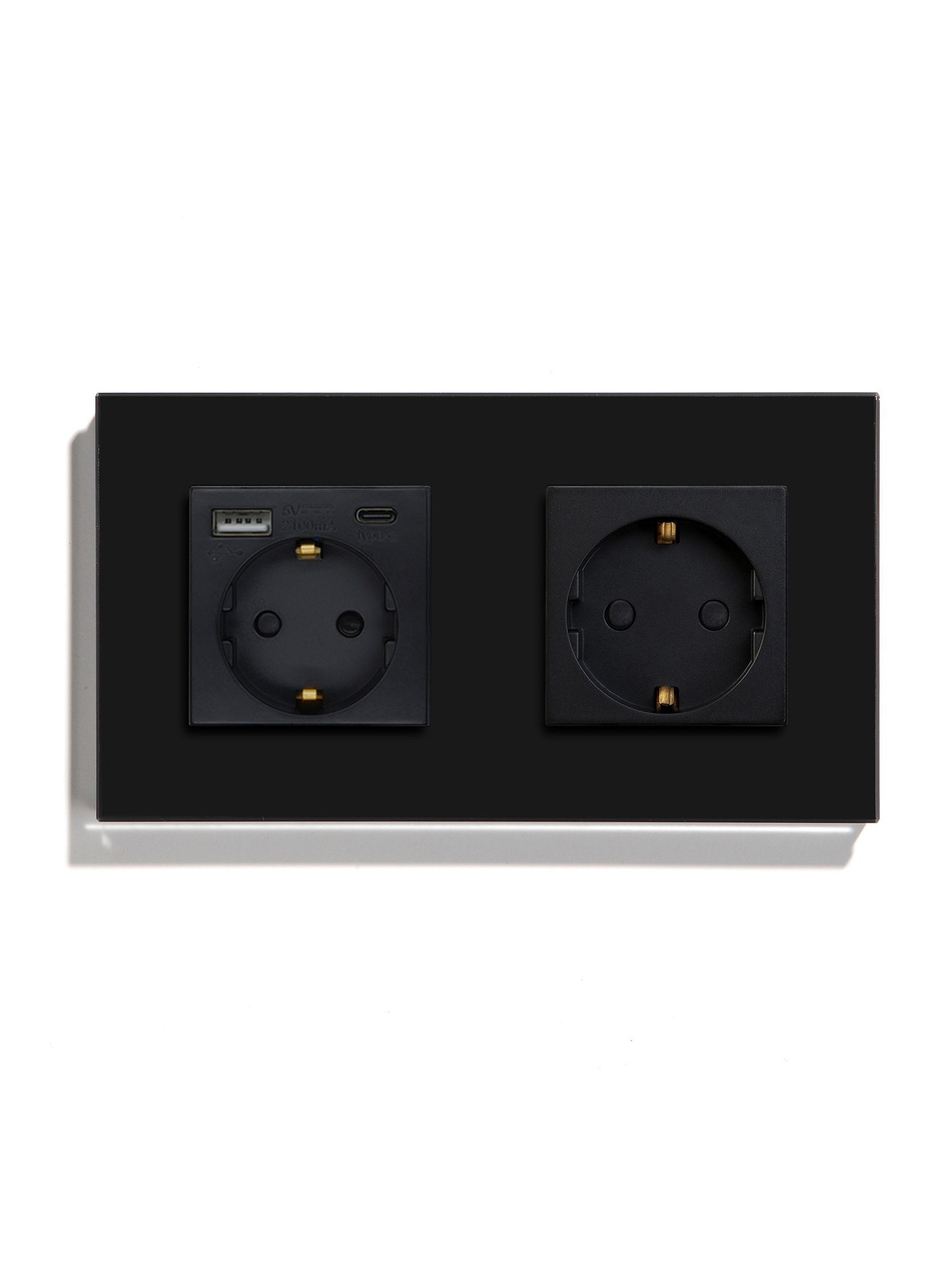 Купить Розетка электрическая 2 поста EU/AC, зарядка 10W, стекло 157х86 мм, цвет черный в интернет-магазине Mvava.ru