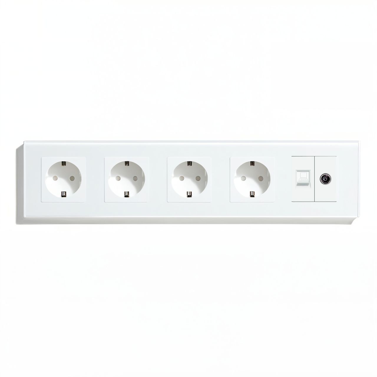 Купить Розетка 5 постов с интернет/тв, CAT5e/TV, рамка 370х86мм стекло, цвет белый в интернет-магазине Mvava.ru